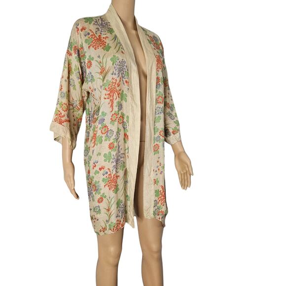 1920s Vintage Silk Floral Kimono Robe Open Font Un-belted Beige Size Med Large - Picture 1 of 10